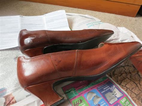 dye fake leather shoes|how to recolor leather shoes.